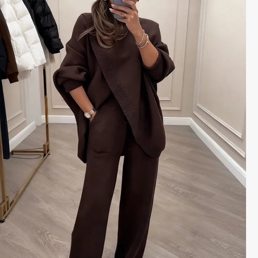 🔥 Nowość! Dwuczęściowy komplet damski – asymetryczny sweter + spodnie z szerokimi nogawkami, luźny krój, miękki materiał, superwygodny👚 Darmowa wysyłka✨