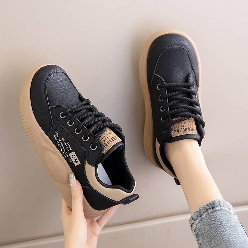 🏆👟【35-40】Modni čevlji za prosti čas z debelim podplatom, nov model, 2025