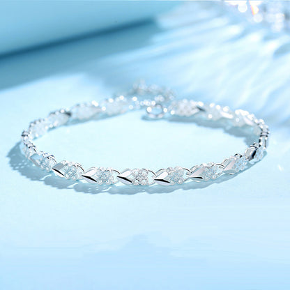 😀👉【Kup 1, otrzymaj 1 za darmo】💖🍀Nowy modny srebny ozdoba 925 (z czterolistnym) dla kobiet-4176106