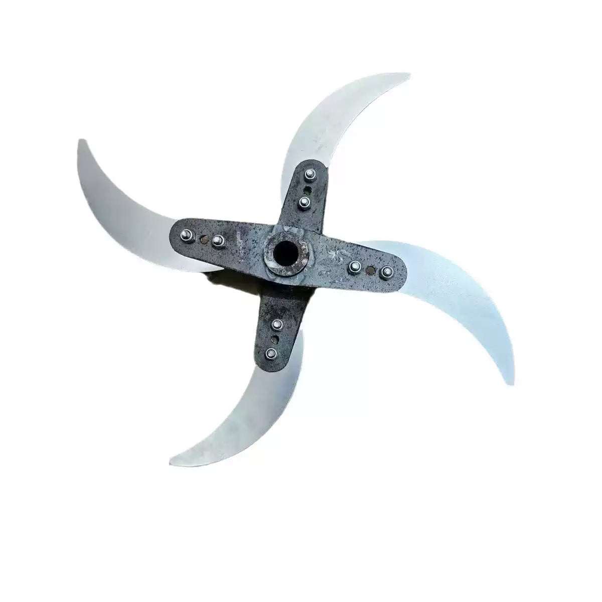 Zöldségaprítóvá átalakított elektromos fúró, elektromos fúró-fűnyíró, speciálisan vastagított pengetartó talp