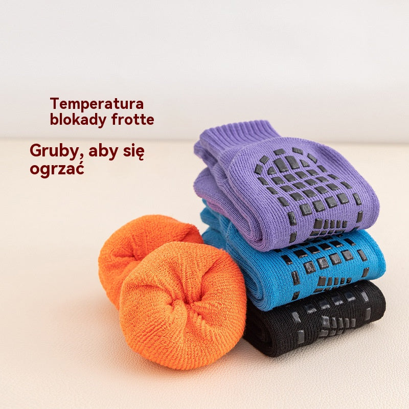 🧦【Kup 3, a 3 dostaniesz gratis】Antypoślizgowe skarpetki podłogowe, pogrubione i ciepłe, idealne na jesień i zimę, zaprojektowane specjalnie do trampolin, dla dorosłych, do jogi w pomieszczeniach i na place zabaw dla dzieci.